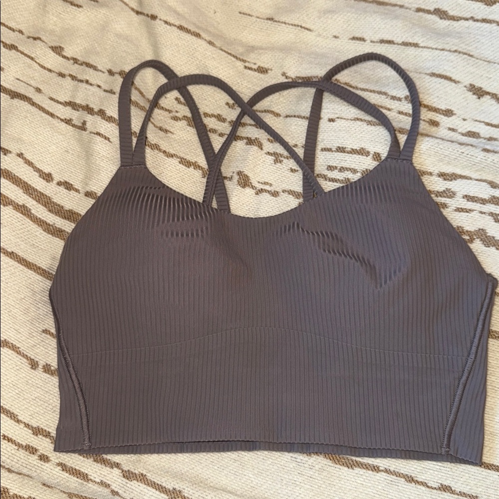 Lululemon like a cloud long line bra size 4